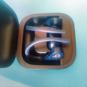 Beats by Dre power beats pro